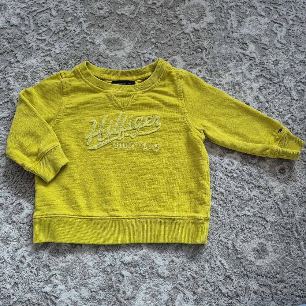 Tommy Hilfiger Boy's Preppy Keylime Green 'Surf Club' Crewneck Sweater Size 18M
